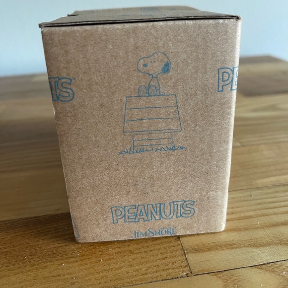 Jim Shore New in box Snoopy Ornament - Picture 5 of 7